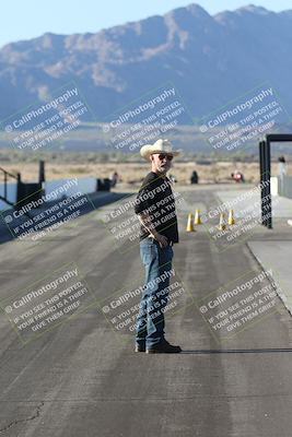 media/Nov-29-2025-TrackXperience (Sat) [[2953a387f4]]/4-Around the Pits/